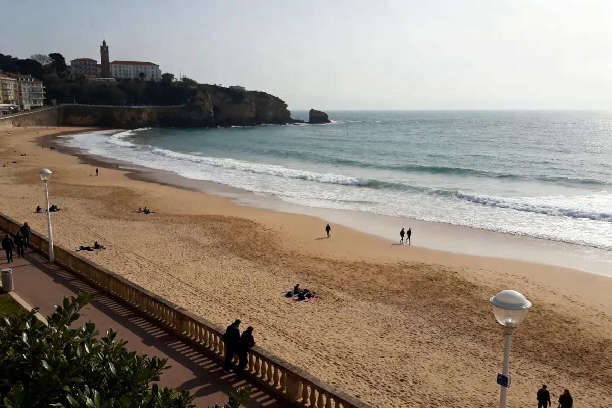 Webcam Biarritz en direct : grande plage &amp; côte des Basques